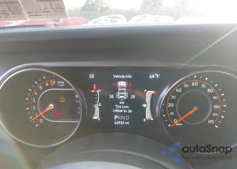 2019 Jeep Wrangler Unlimited Sahara 4X4 z USA, uszkodzony, nr VIN 1C4HJXEG5KW643426